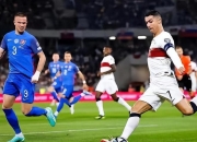 爱游戏app-关于欧预赛竞争激烈热闹，各队抢夺胜利积分的信息