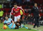 爱游戏网页版入口-曼联客场取胜，出线希望获得提升