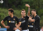 爱游戏网页版登录入口-关于球队新装备亮相备战新季气氛热烈的信息