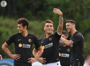 爱游戏网页版登录入口-关于球队新装备亮相备战新季气氛热烈的信息