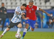 爱游戏在线-包含雄鹰对阵灰狼：全力以赴追求胜利的词条