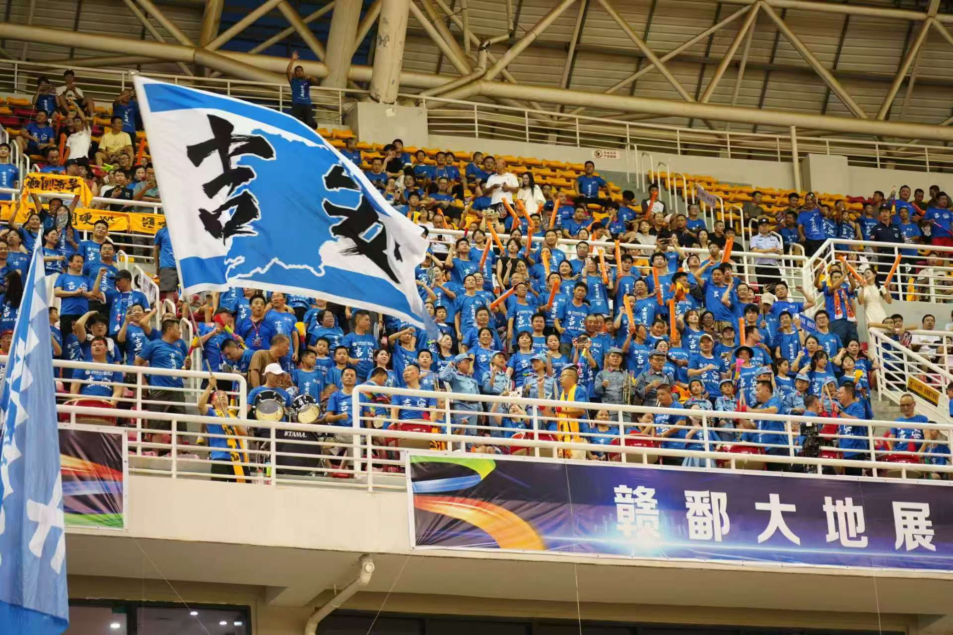 爱游戏登录-江西队实力较强，需谨防对手进攻