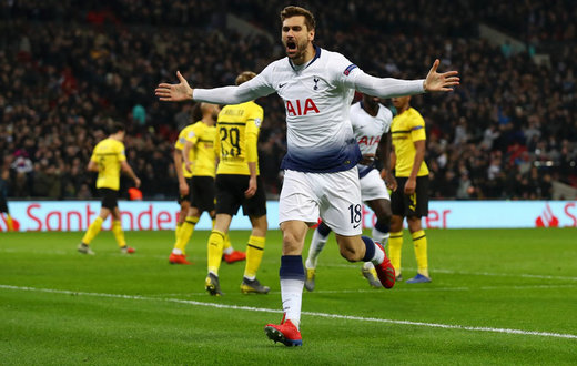 包含热刺惊险过关，晋级欧冠半决赛引发狂热的词条