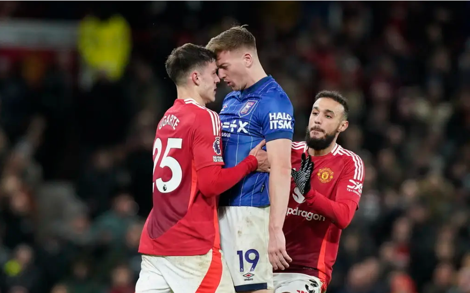 伊普斯维奇主场惨遭压制，保级希望雪上加霜的简单介绍