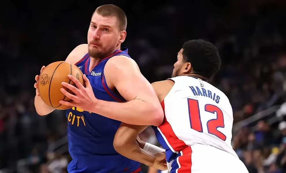 包含活塞战胜雷霆：格里芬表现出彩的词条