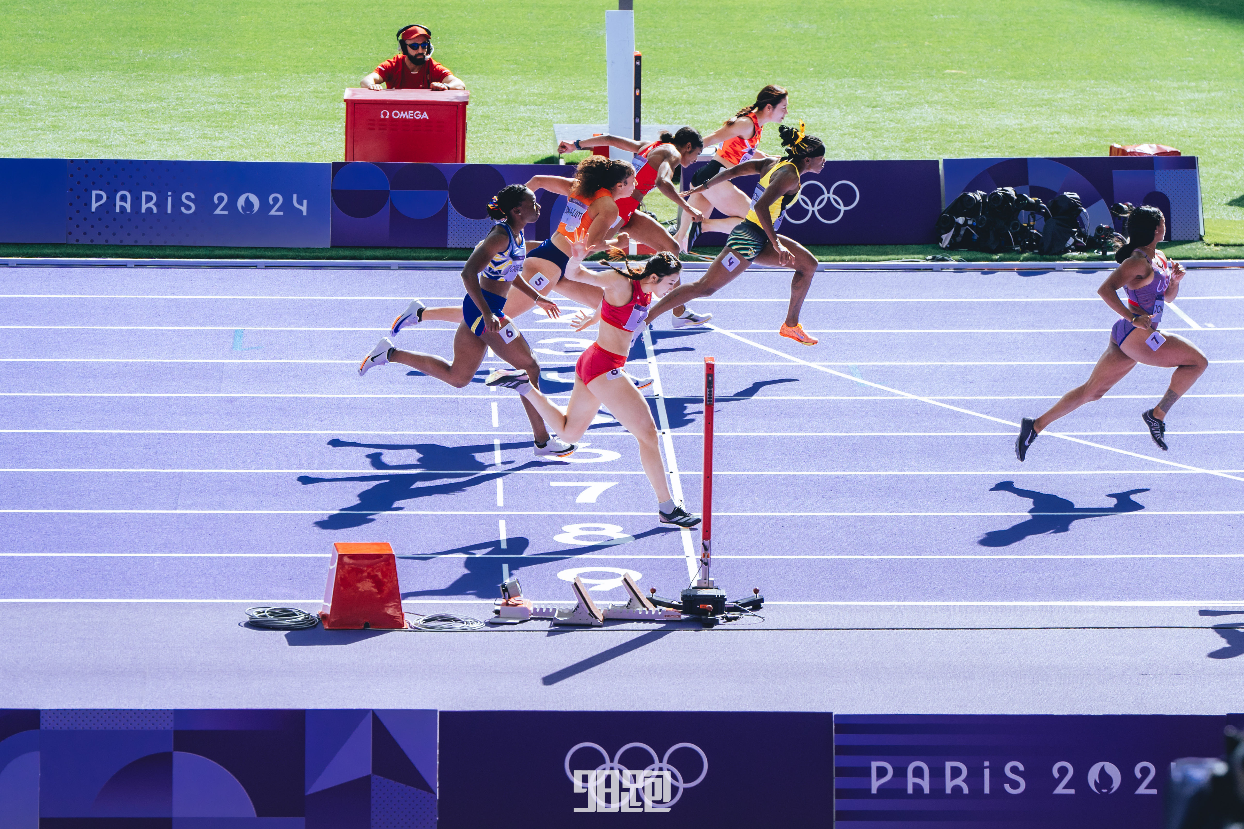 短跑决赛上，美国飞人再次闪耀的简单介绍