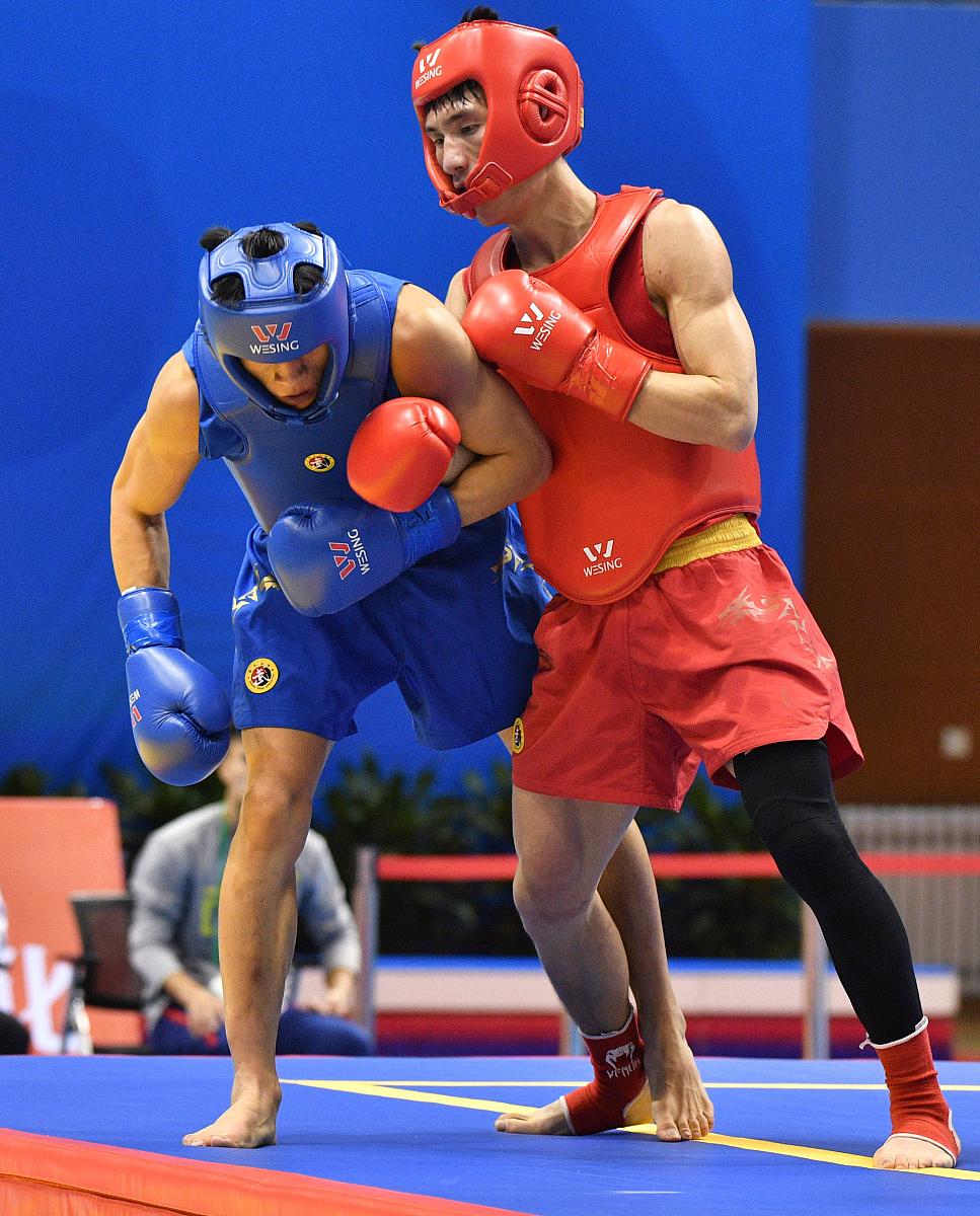 碰撞不断：拳击比赛揭示选手潜力的简单介绍