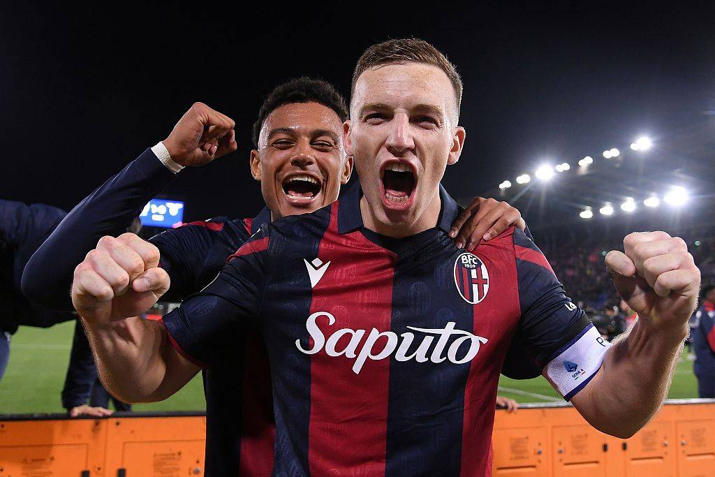 萨索洛主场击败对手，提升排名的简单介绍