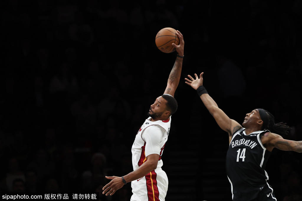 猛龙遭遇老鹰逆转,客场失利 猛龙遭遇老鹰逆转,客场失利