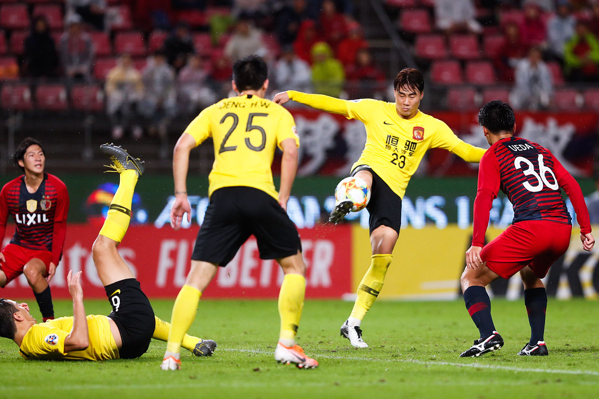 比利亚雷亚尔坐镇主场,战平对手的简单介绍 比利亚雷亚尔坐镇主场,战平对手的简单介绍