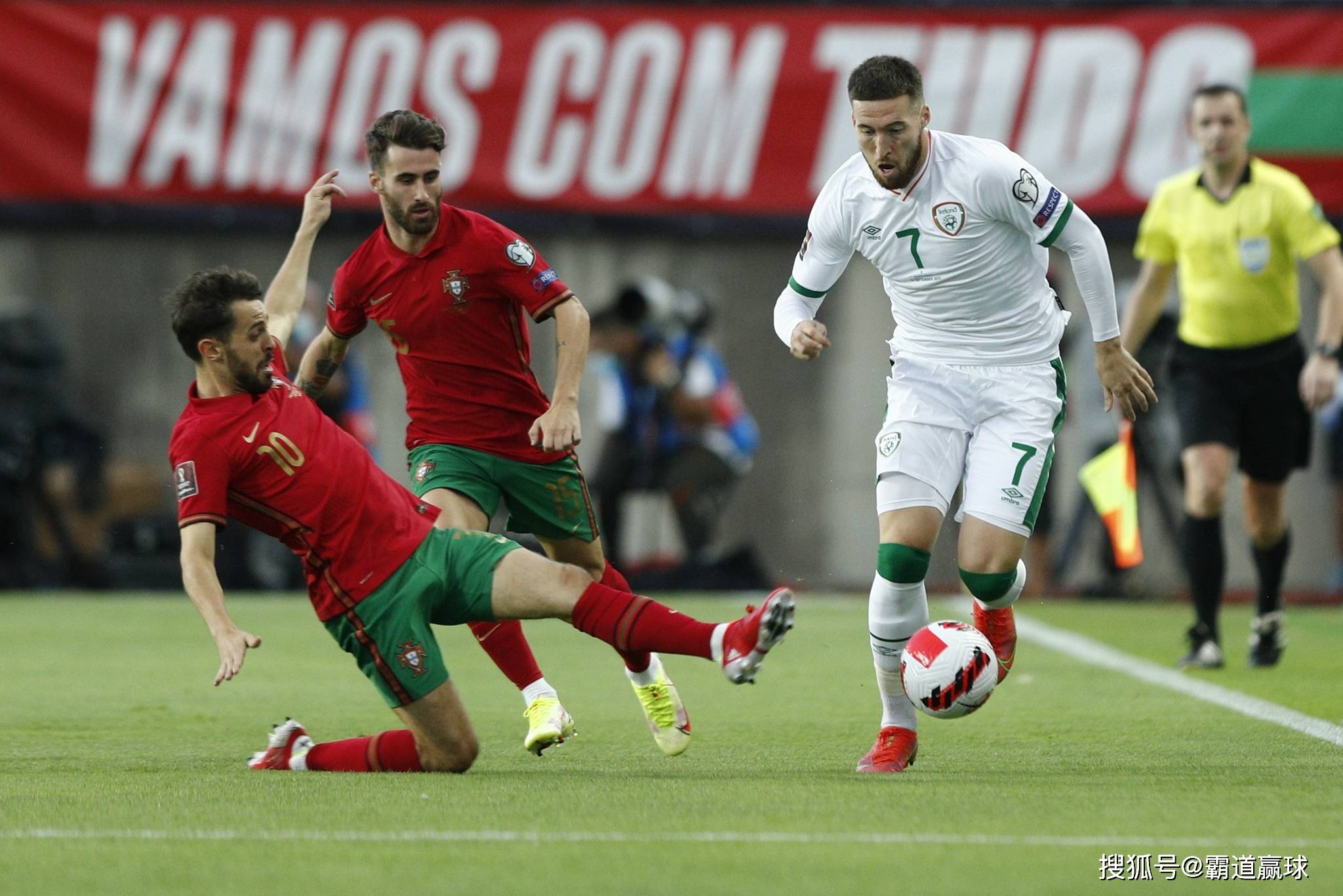 欧预赛实时新闻播报,球迷密切关注的简单介绍 欧预赛实时新闻播报,球迷密切关注的简单介绍